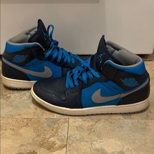 Air Jordan 1 Navy Blue Sky Blue